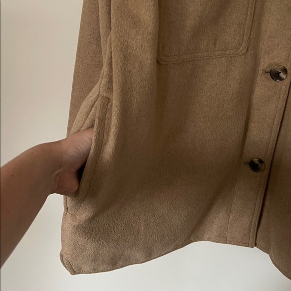 Button-up Shirt Jacket - Picture 5 of 7